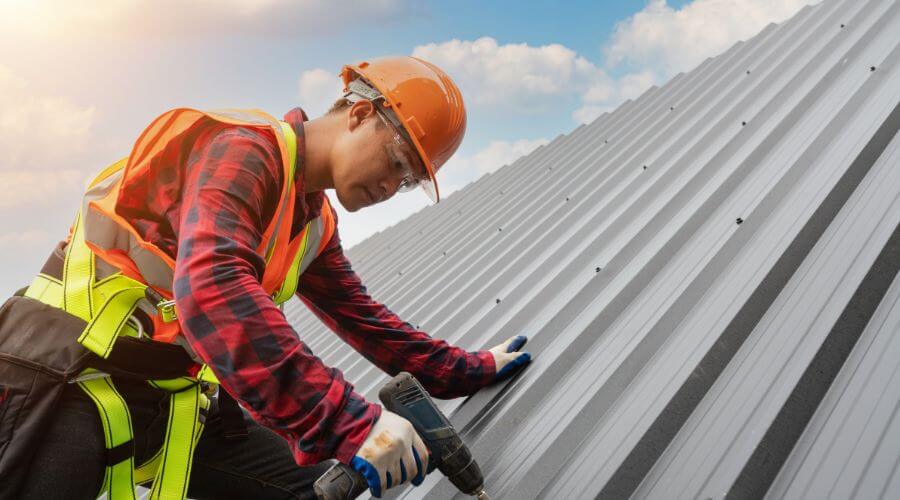 Professional Emergency Roof Repairs services in South Salem, OH